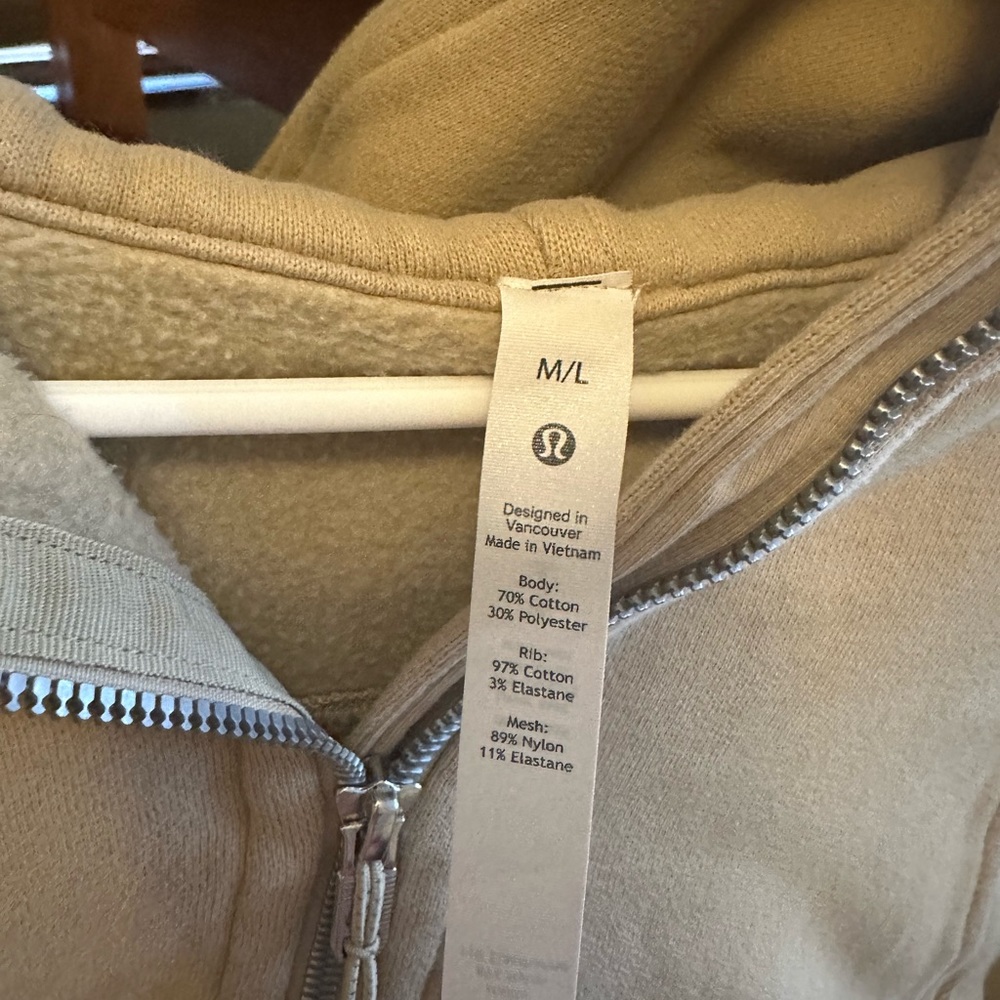 Lulu Lemon Scuba jacket